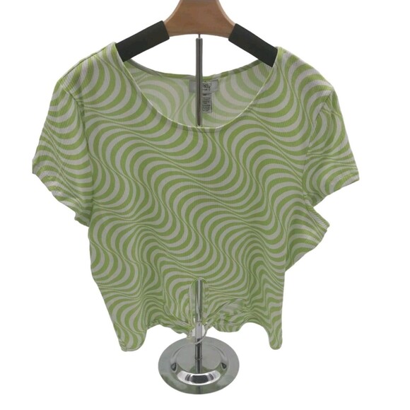 Just Polly Womens Junior Flower Cutout Crop Top Sz 3X Shirt Pullover Green Wavy - Picture 1 of 10